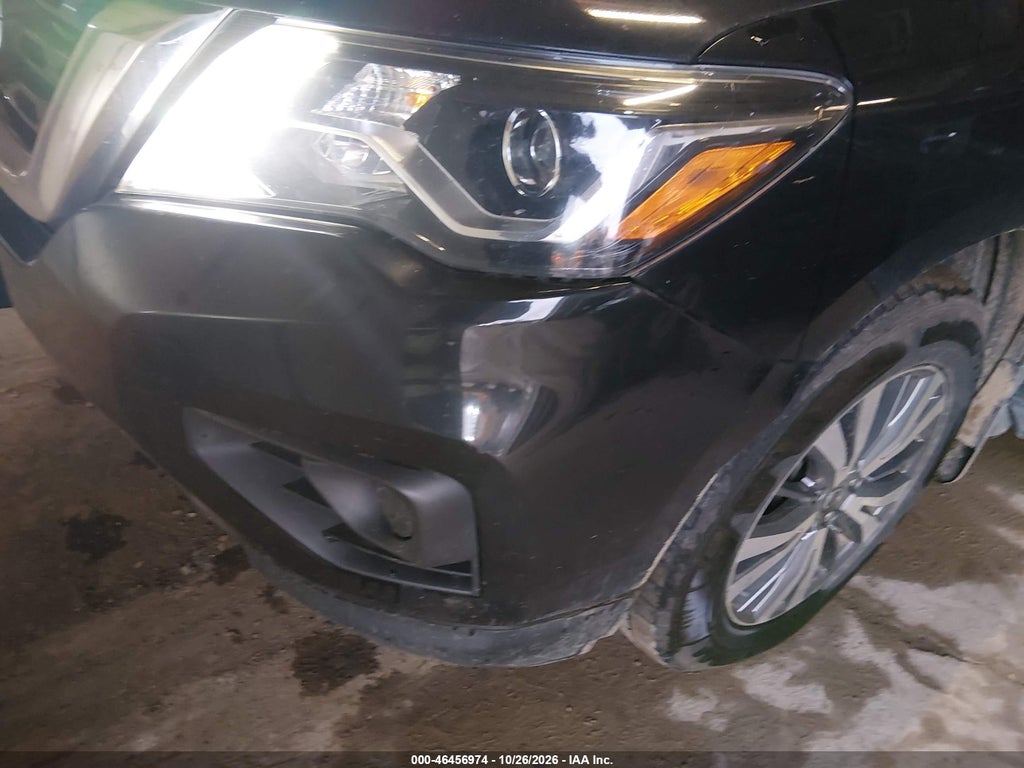2018 Nissan Pathfinder S photo 6