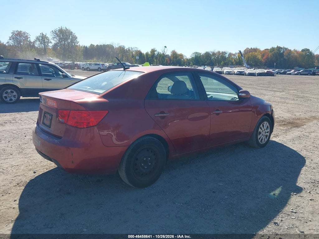 2010 Kia Forte EX photo 4