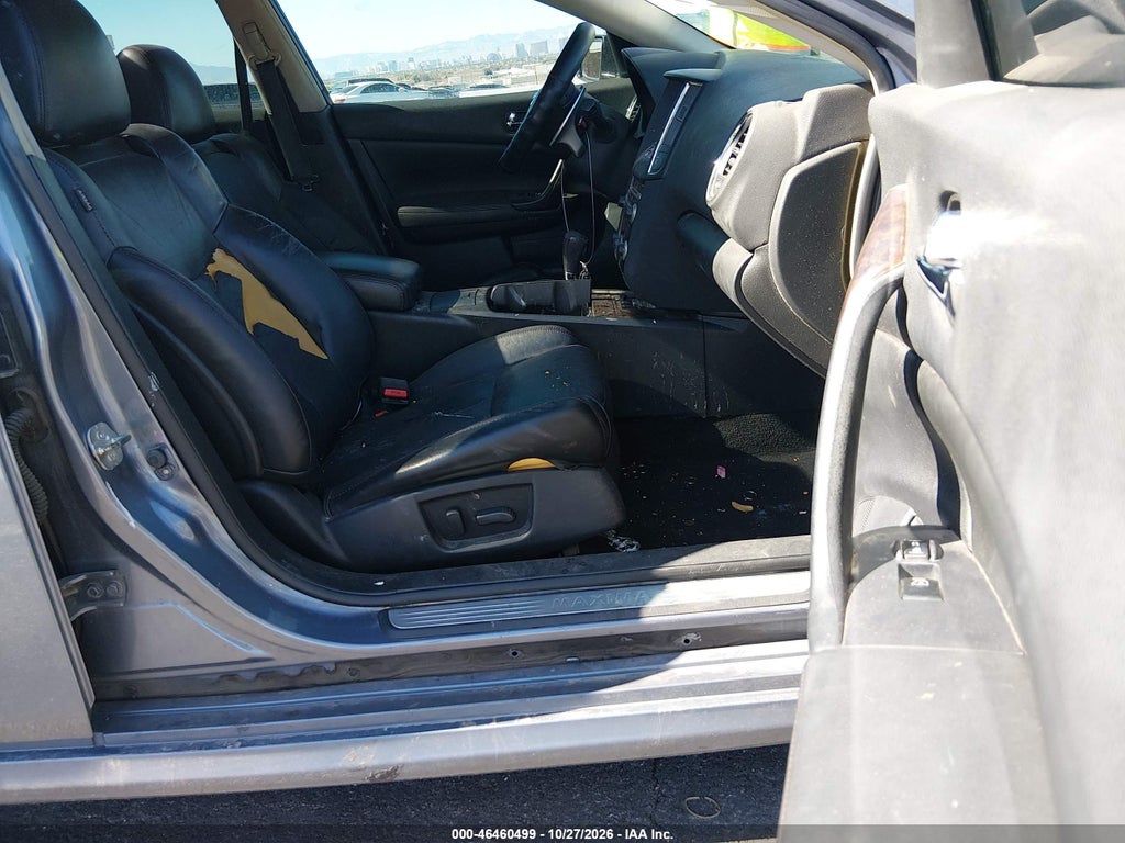 2011 Nissan Maxima 3.5 SV photo 5
