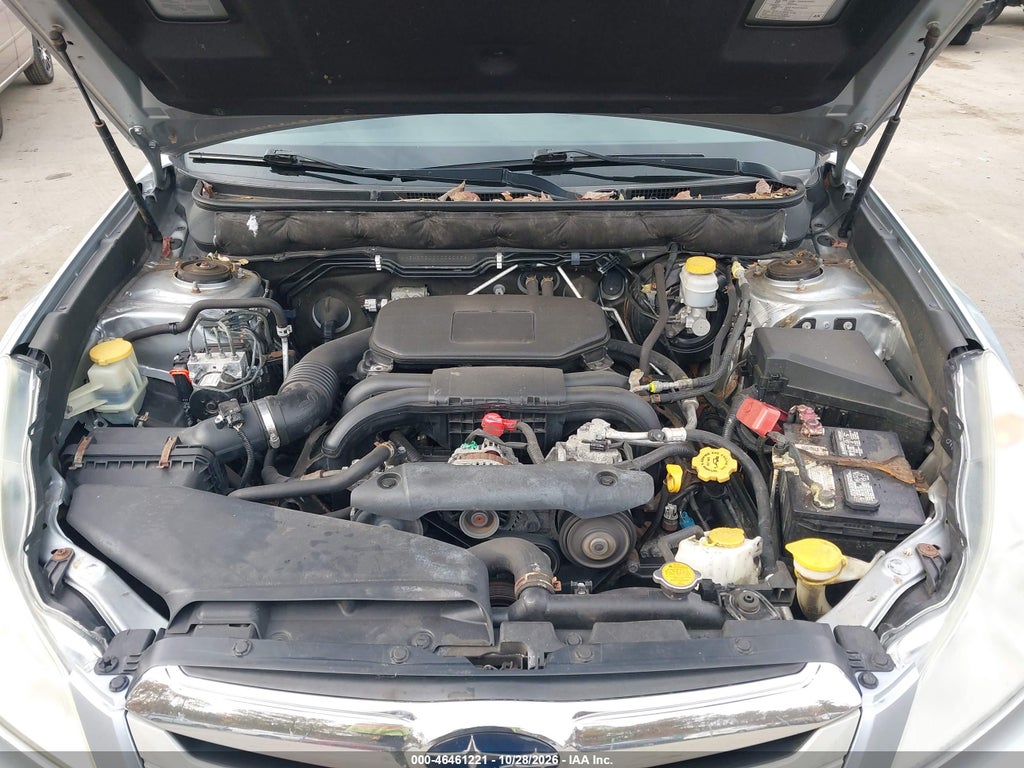 2012 Subaru Outback 2.5I Premium photo 10