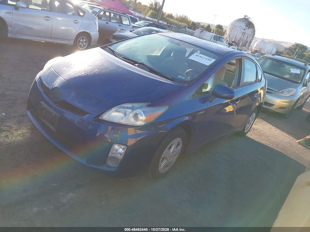 2011 Toyota Prius TWO photo 2