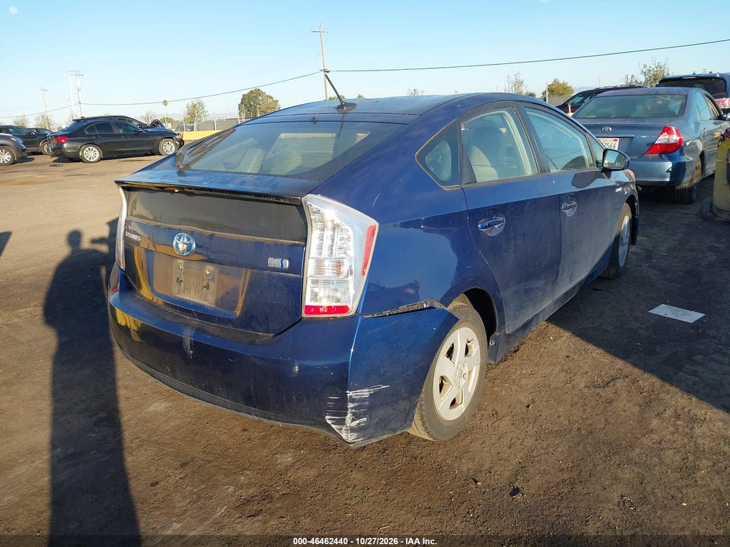 2011 Toyota Prius TWO photo 4