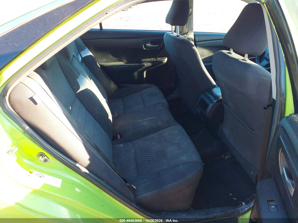 2015 Toyota Camry Hybrid LE photo 8