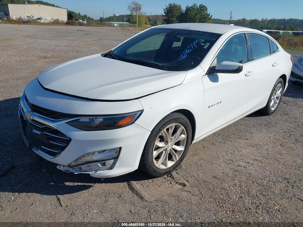 2020 Chevrolet Malibu FWD LT photo 2