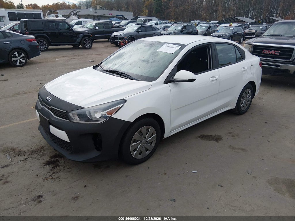 2019 Kia RIO S photo 2
