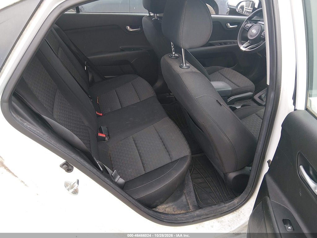2019 Kia RIO S photo 8