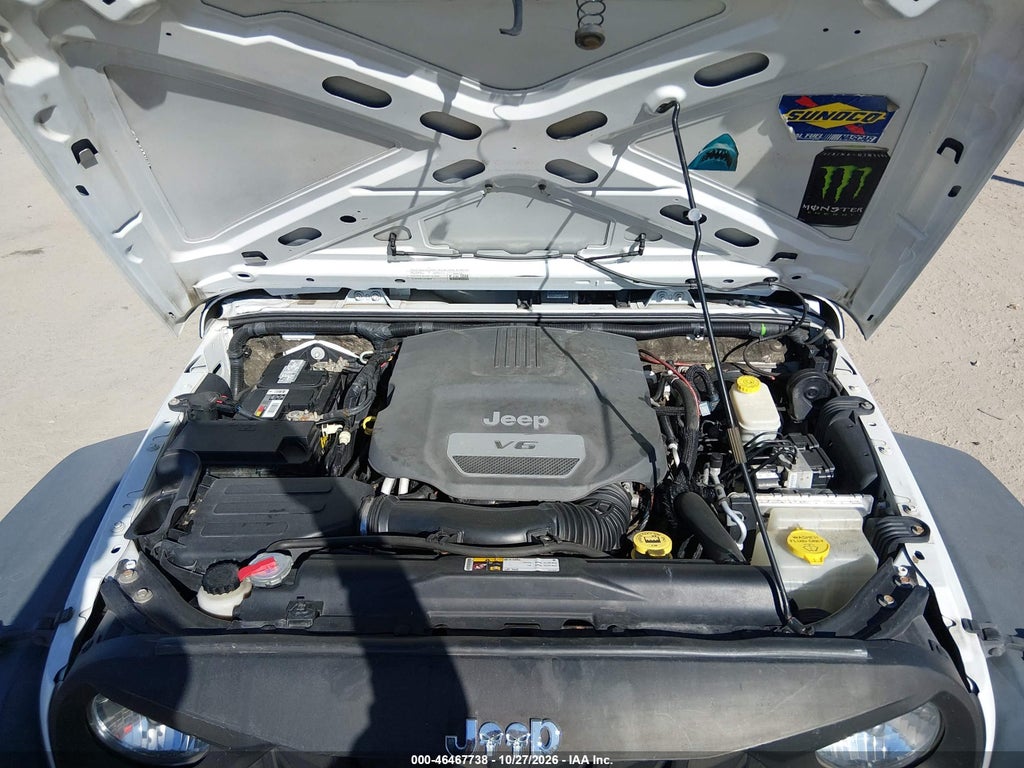 2015 Jeep Wrangler Unlimited Sport photo 10