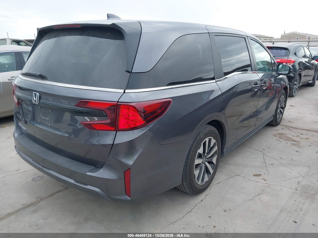 2025 Honda Odyssey EX-L photo 4