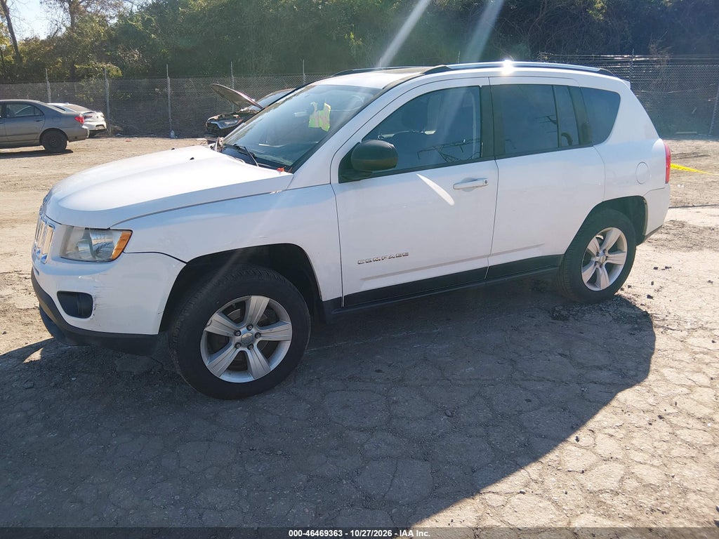 2012 Jeep Compass Latitude photo 2