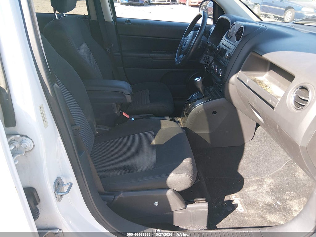 2012 Jeep Compass Latitude photo 5