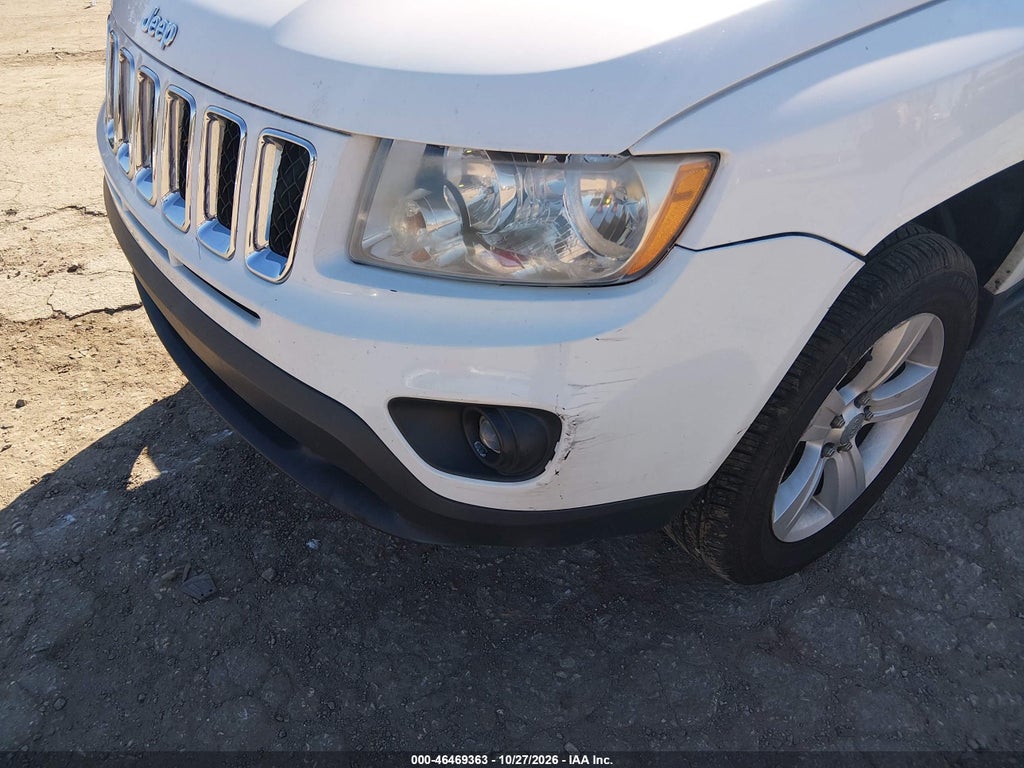 2012 Jeep Compass Latitude photo 6