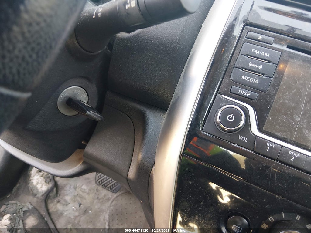 2018 Nissan Versa 1.6 SV photo 11