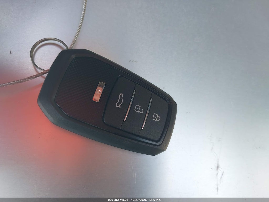 2016 Toyota Sienna XLE Premium 8 Passenger photo 11