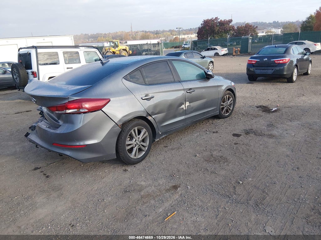 2018 Hyundai Elantra SEL photo 4
