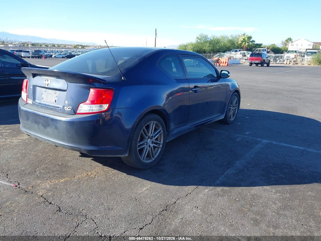 2013 Scion TC photo 4