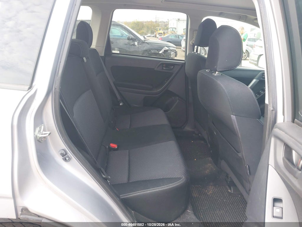 2015 Subaru Forester 2.5I Premium photo 8