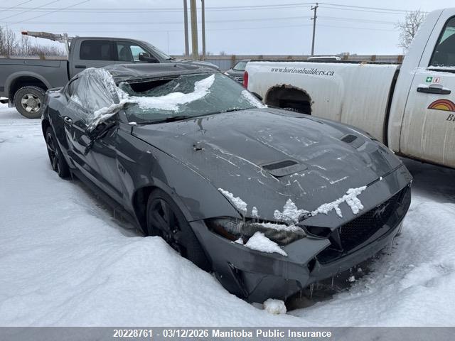 FORD MUSTANG 2022