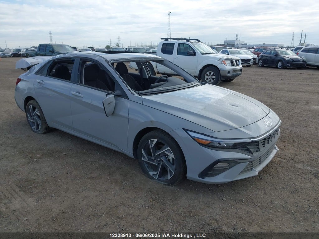 HYUNDAI ELANTRA 2025