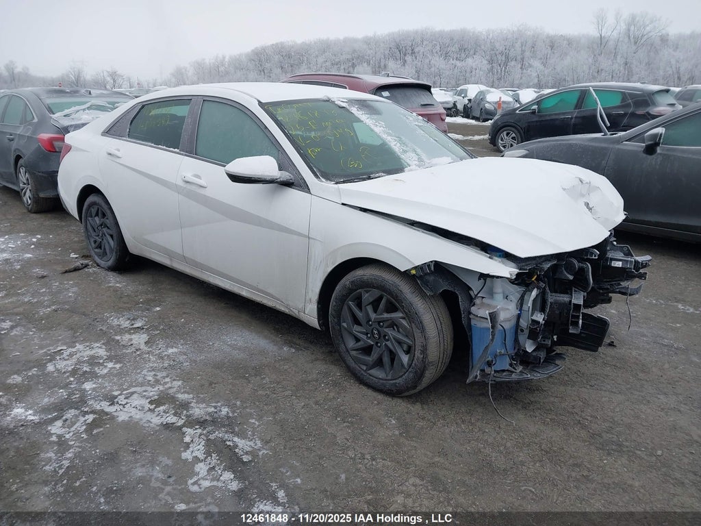 HYUNDAI ELANTRA 2025