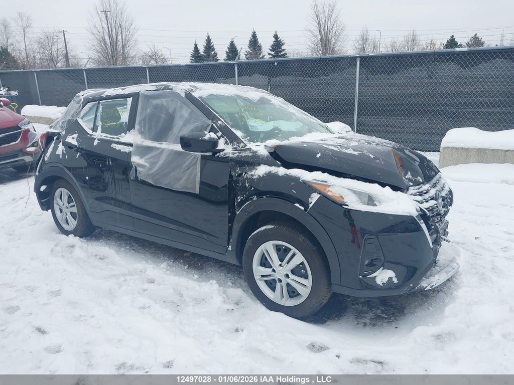 NISSAN KICKS 2024