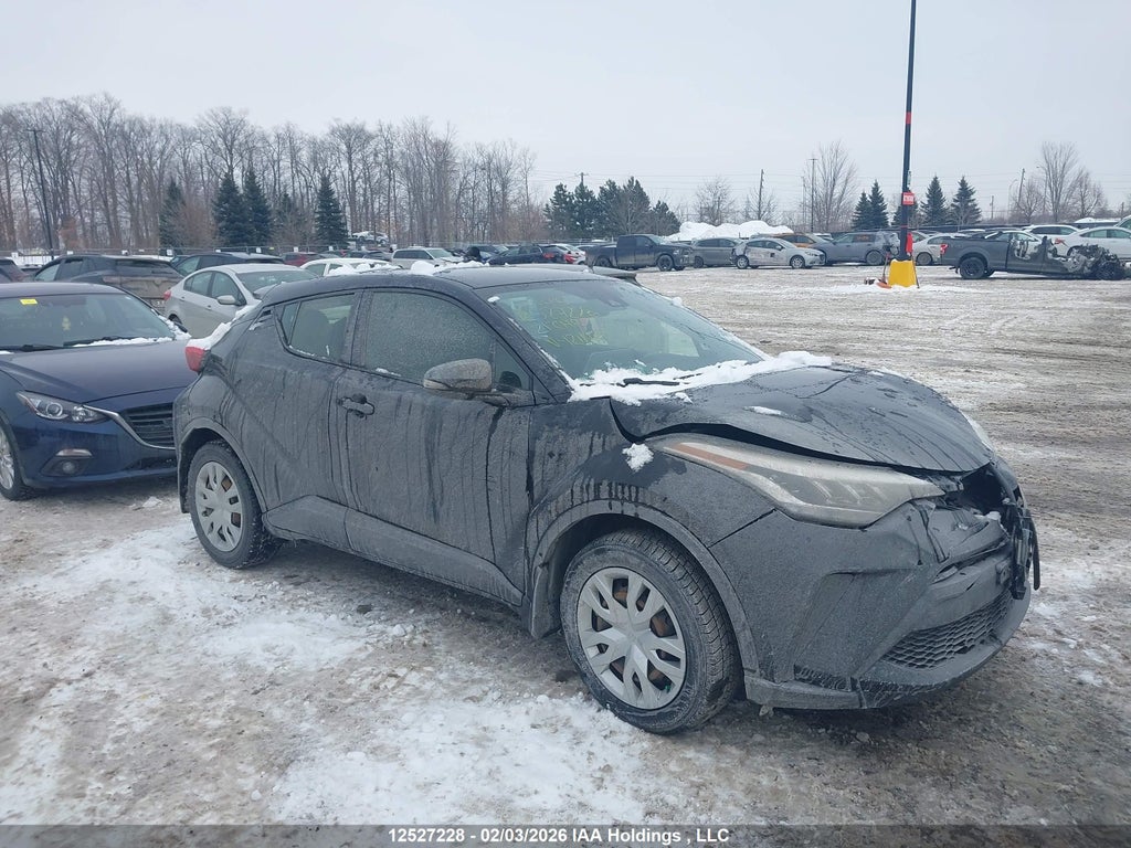 TOYOTA C-HR 2021