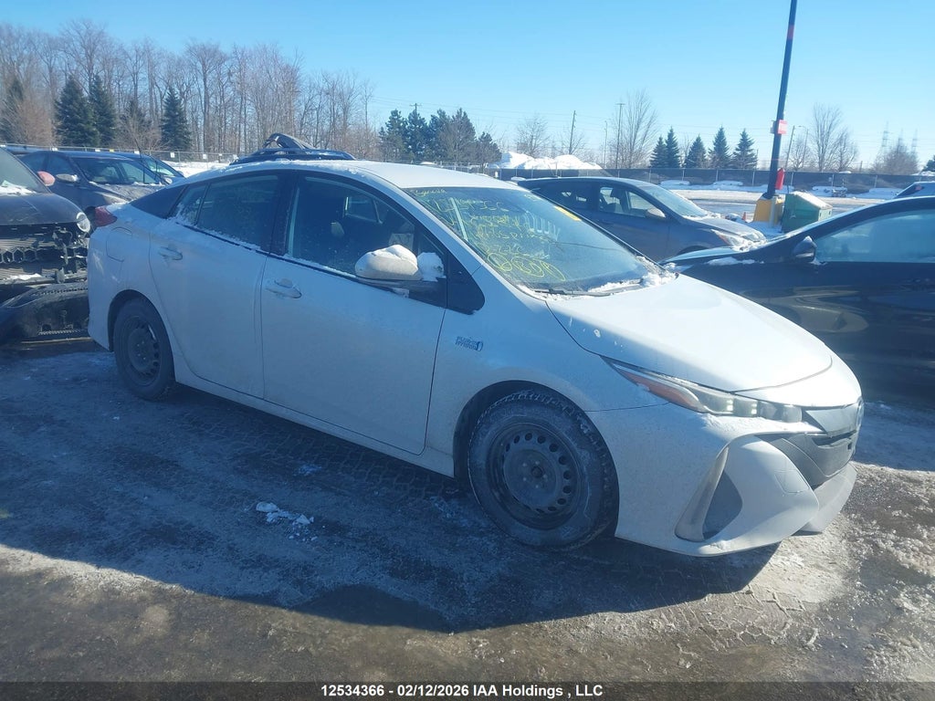 TOYOTA PRIUS PRIME 2021