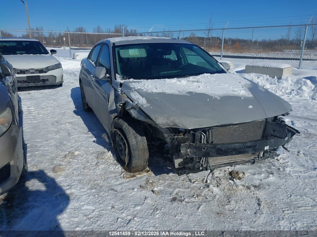 HYUNDAI ELANTRA 2024