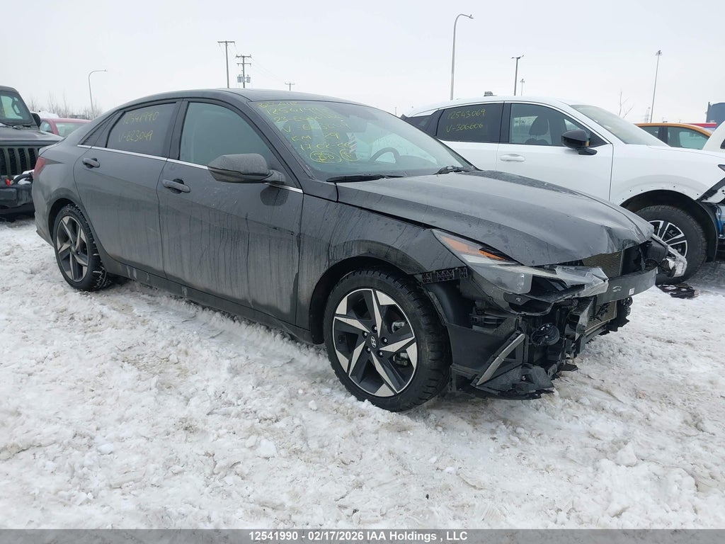 HYUNDAI ELANTRA 2023