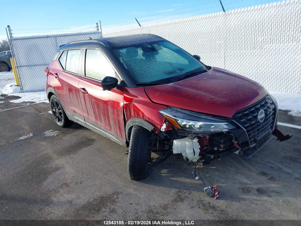 NISSAN KICKS 2023