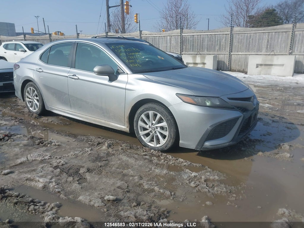 TOYOTA CAMRY 2024