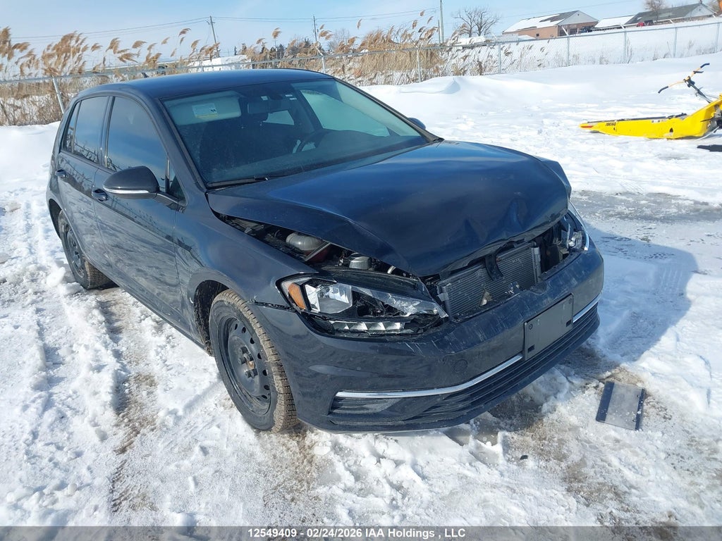 VOLKSWAGEN GOLF 2021