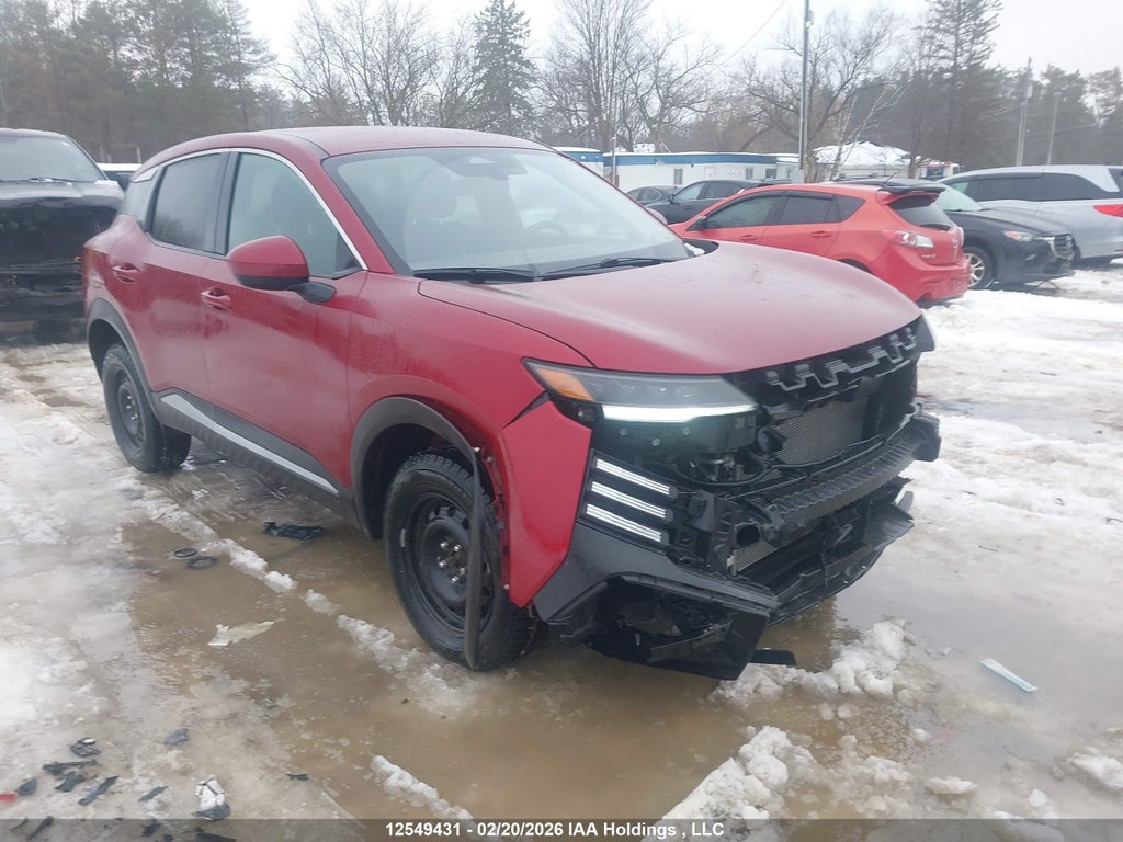 NISSAN KICKS 2025
