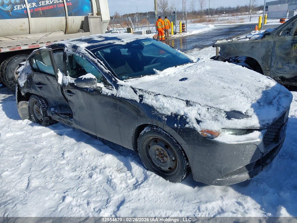 MAZDA 3 2025