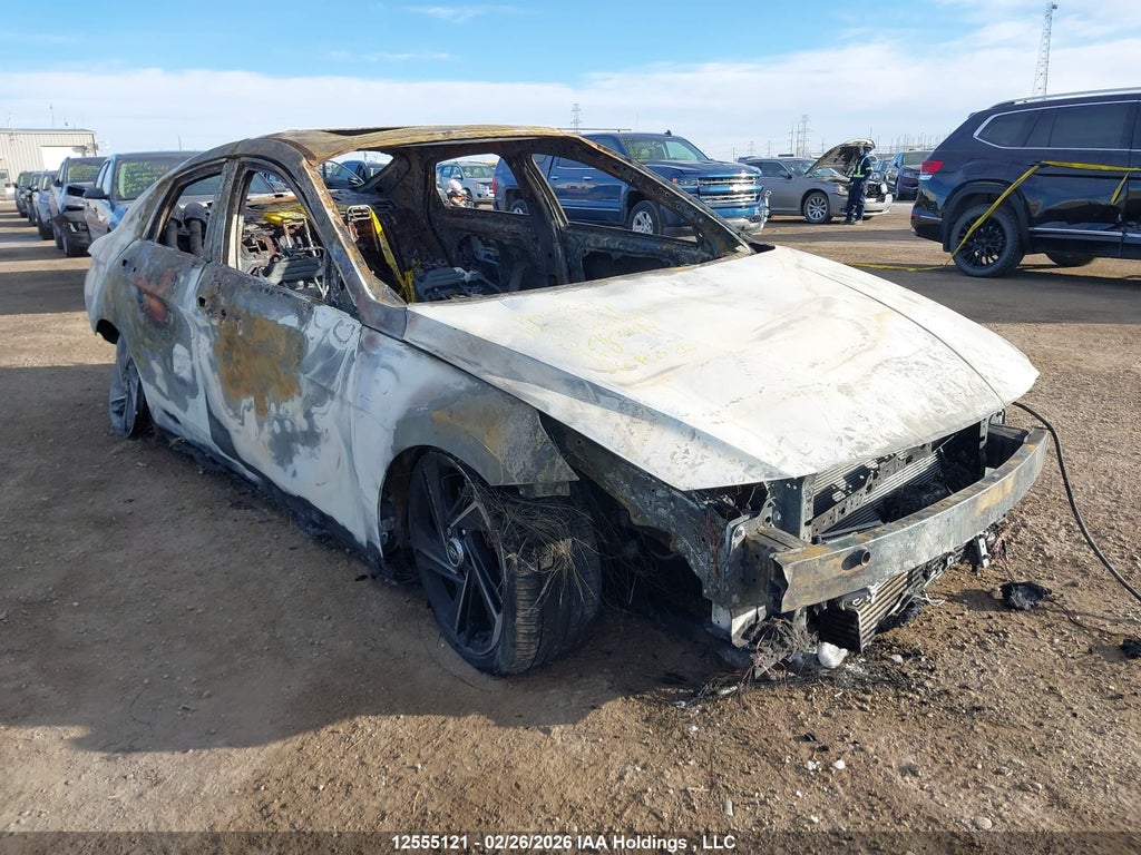 HYUNDAI ELANTRA 2023