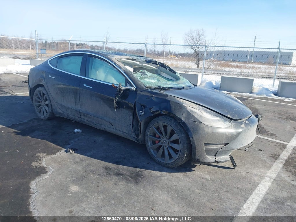 TESLA MODEL 3 2020