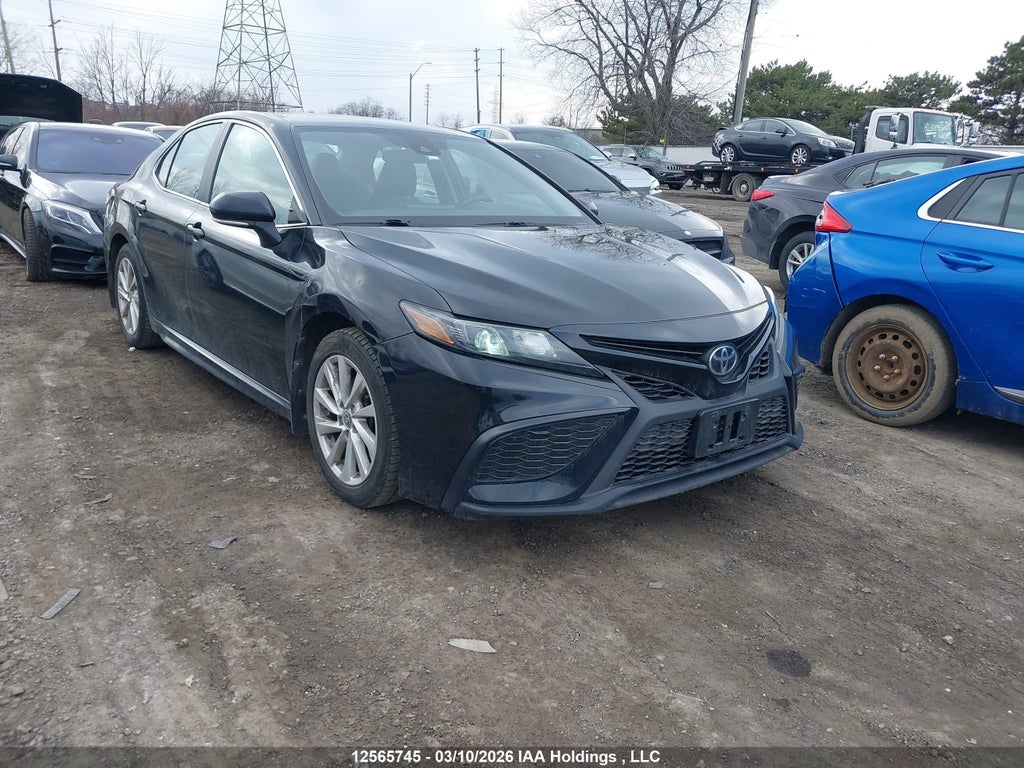 TOYOTA CAMRY 2021
