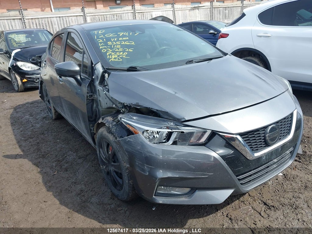 NISSAN VERSA 2021