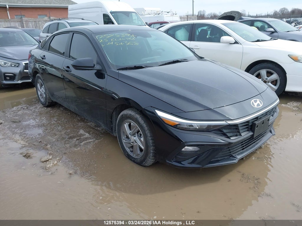 HYUNDAI ELANTRA 2025