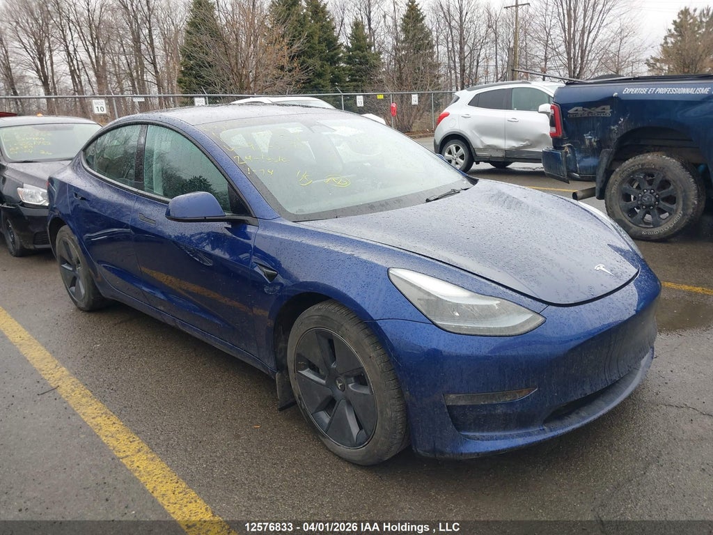 TESLA MODEL 3 2023