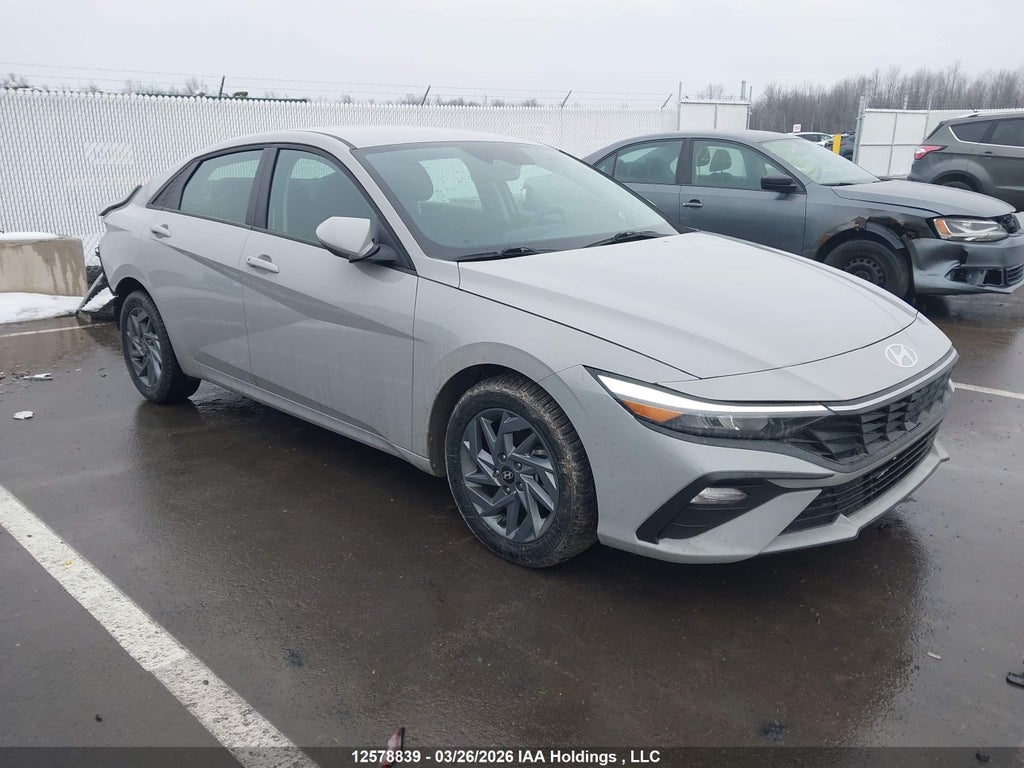 HYUNDAI ELANTRA 2025