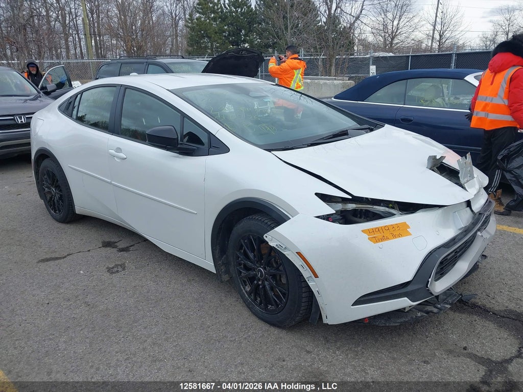 TOYOTA PRIUS PRIME 2024