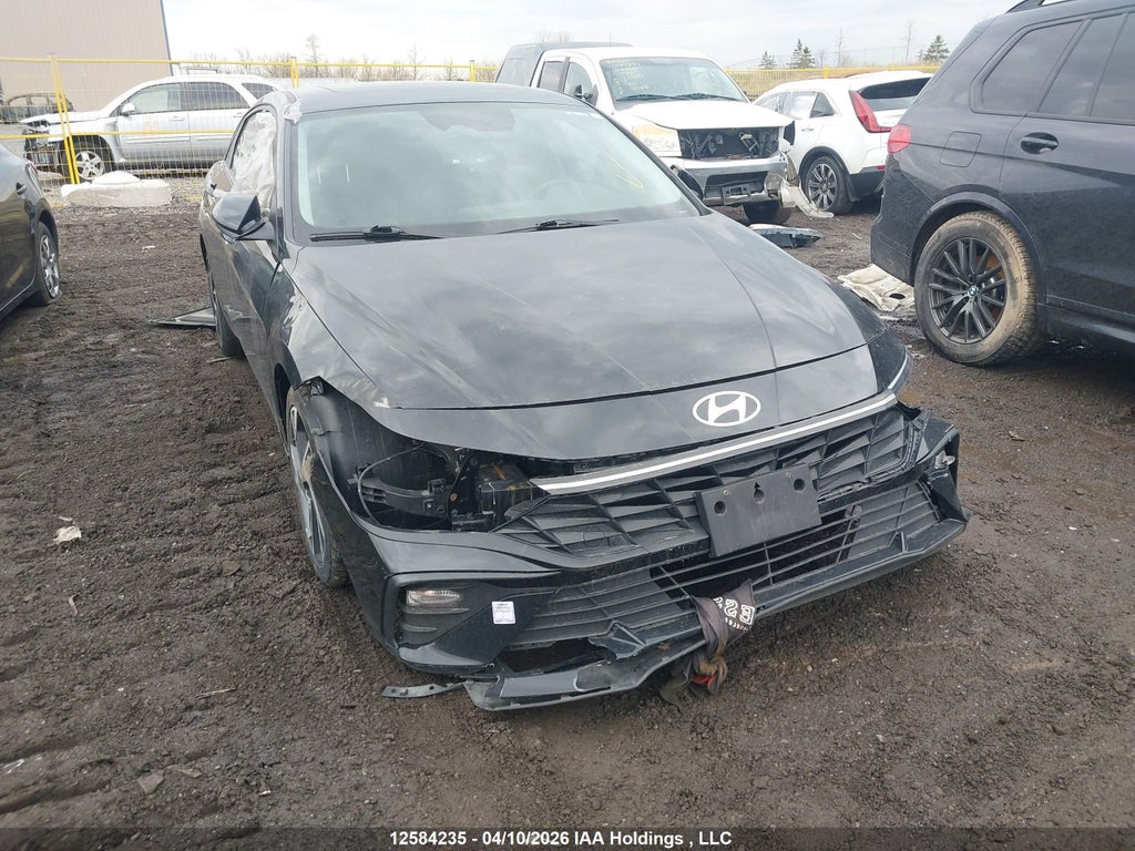 HYUNDAI ELANTRA 2024