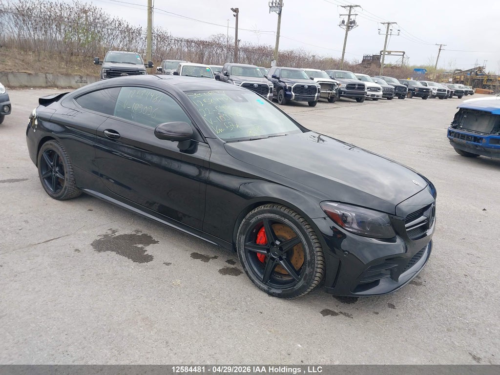 MERCEDES-BENZ A-  2022