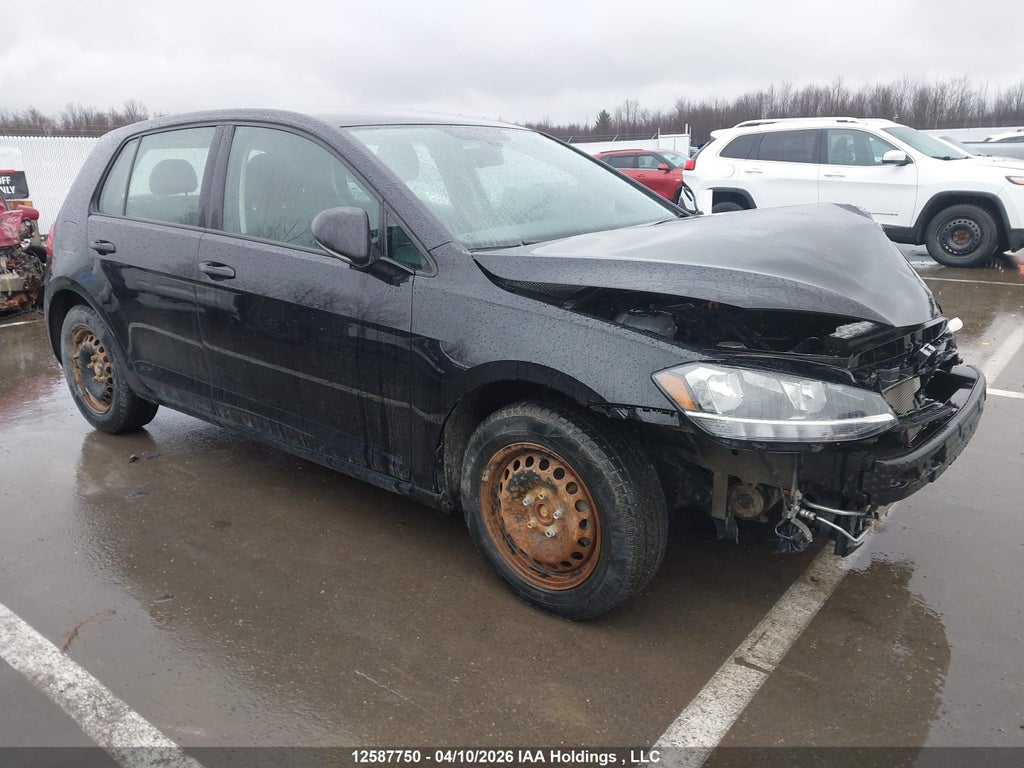 VOLKSWAGEN GOLF 2021
