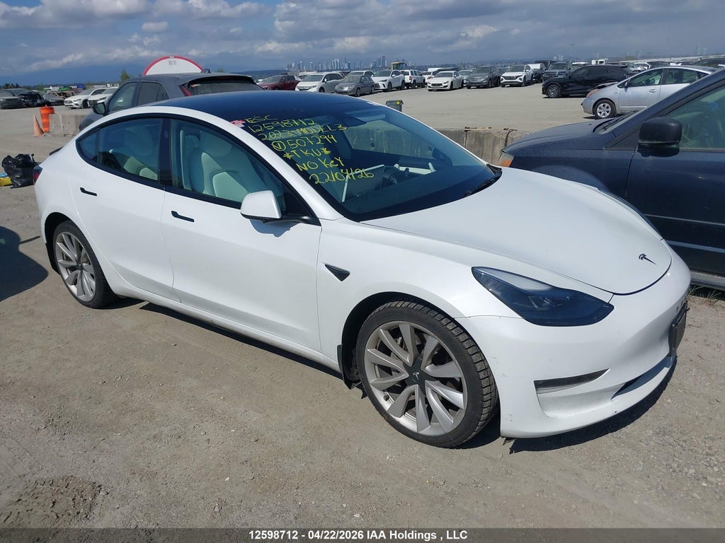 TESLA MODEL 3 2023