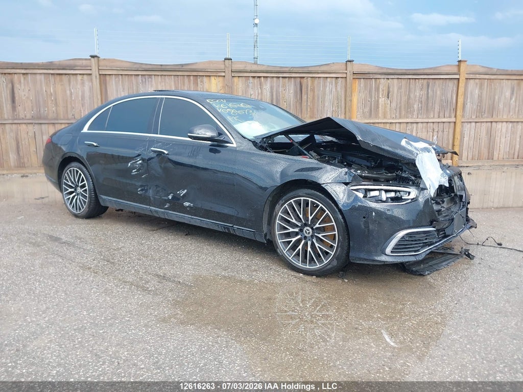 MERCEDES-BENZ S-  2022