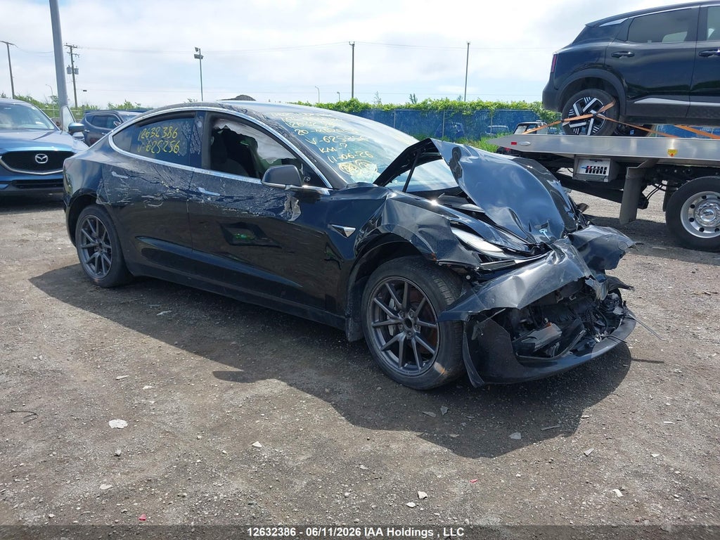 TESLA MODEL 3 2020