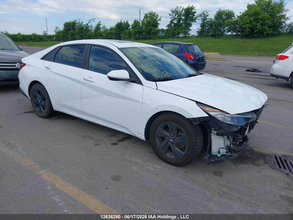 HYUNDAI ELANTRA 2022
