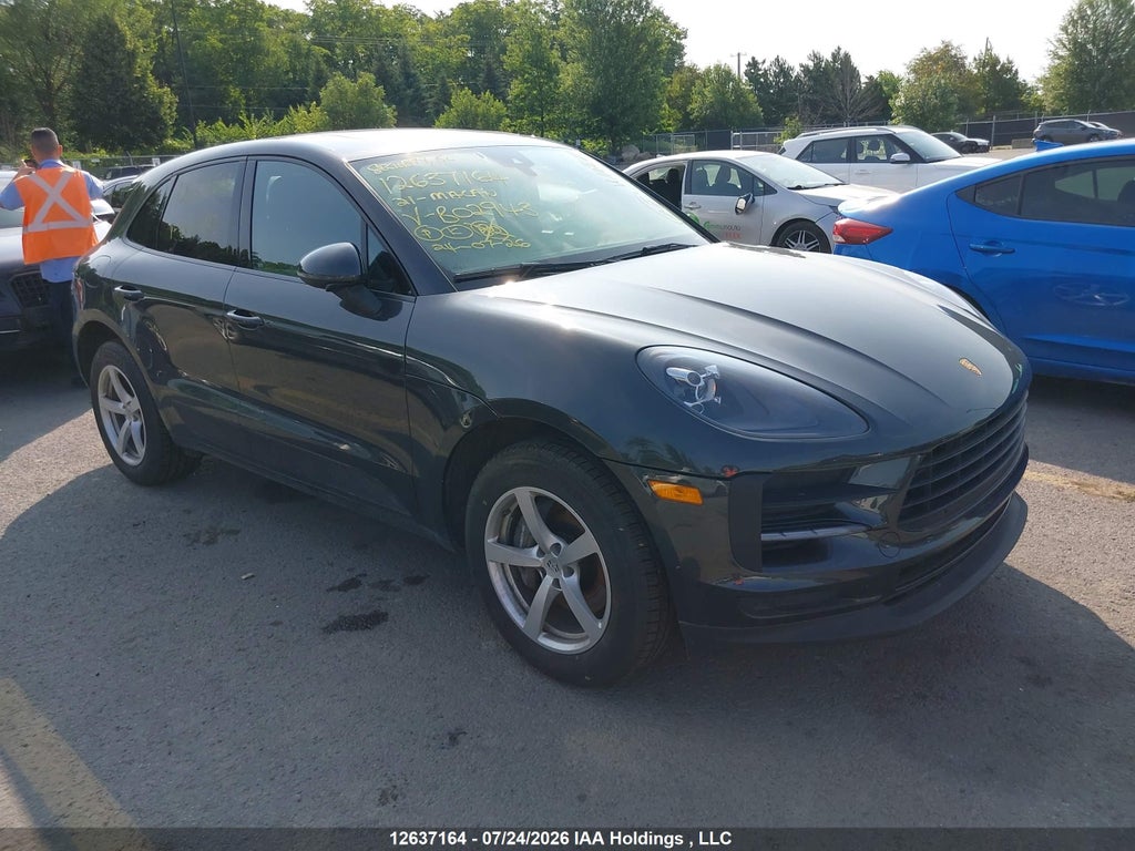 PORSCHE MACAN 2021