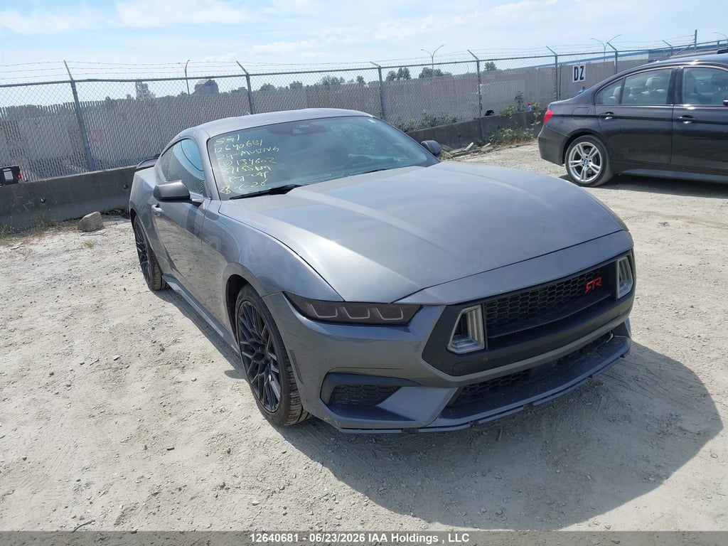 FORD MUSTANG 2024